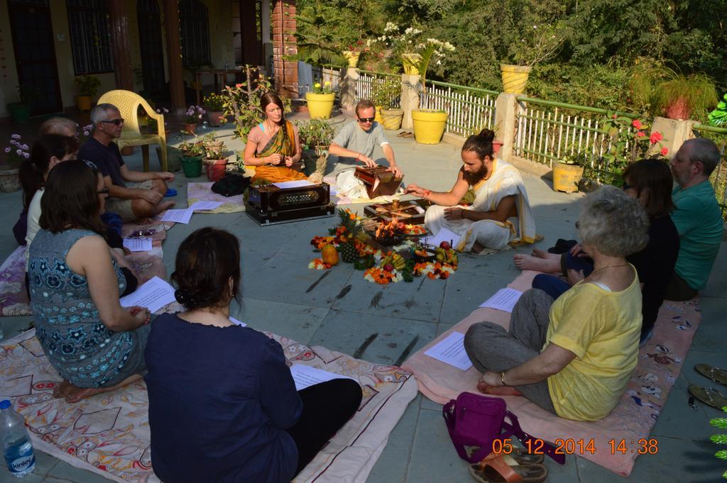 Hotel Rishikesh Sadan A Yoga & Spritual Retreat Tapovan Exterior foto