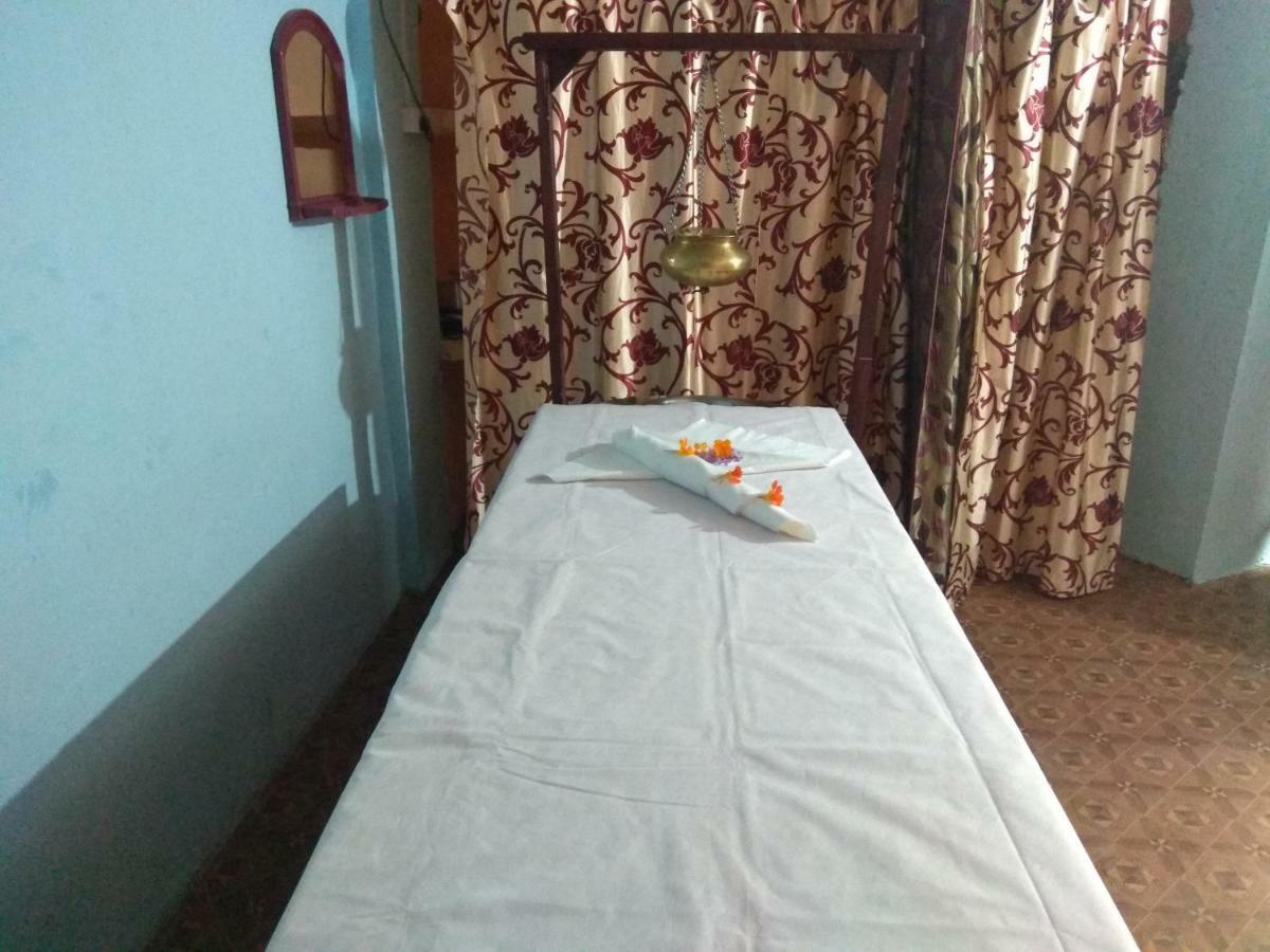 Hotel Rishikesh Sadan A Yoga & Spritual Retreat Tapovan Exterior foto