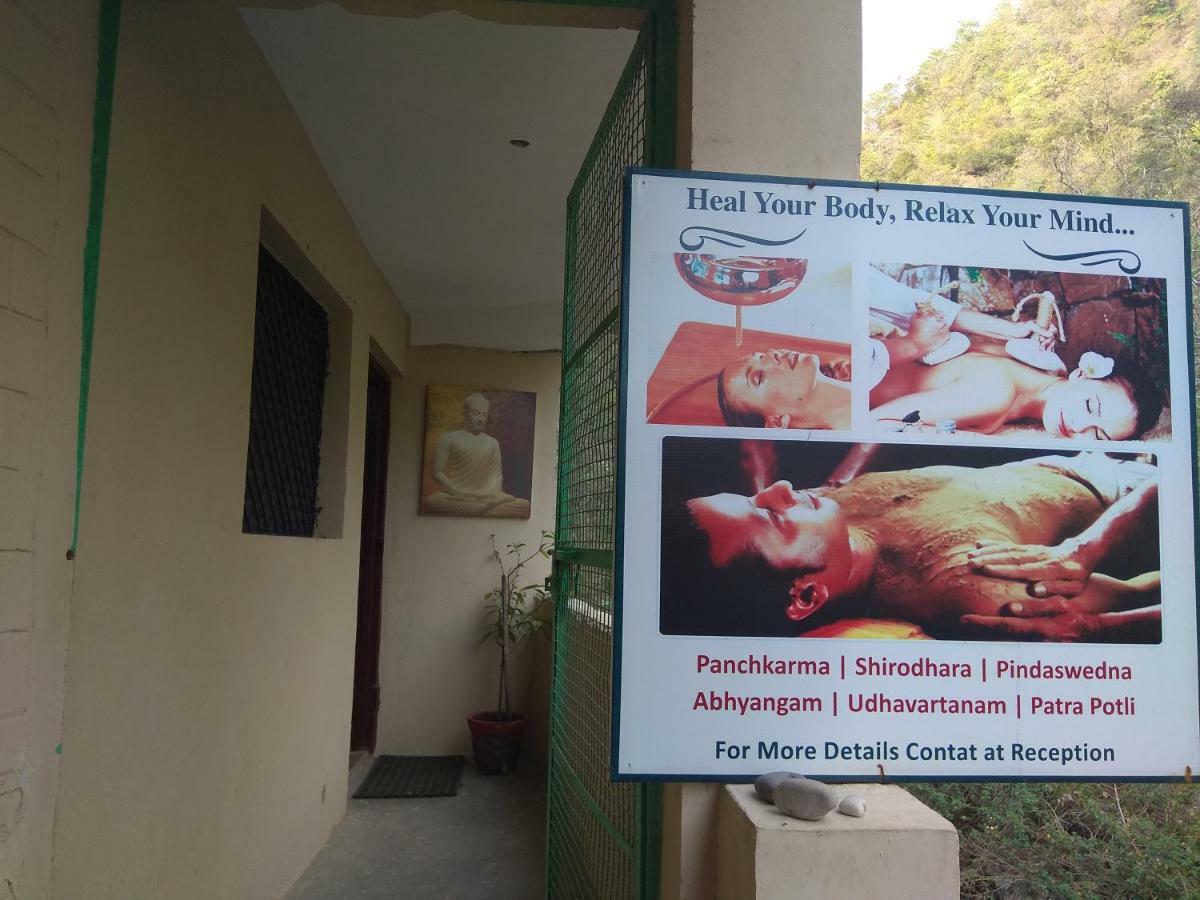 Hotel Rishikesh Sadan A Yoga & Spritual Retreat Tapovan Exterior foto